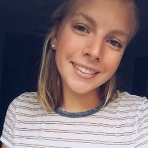 Meet your Posher, Michaela